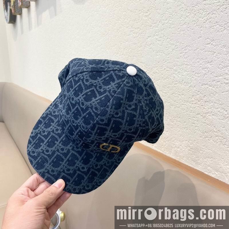 Dior Hat 081002