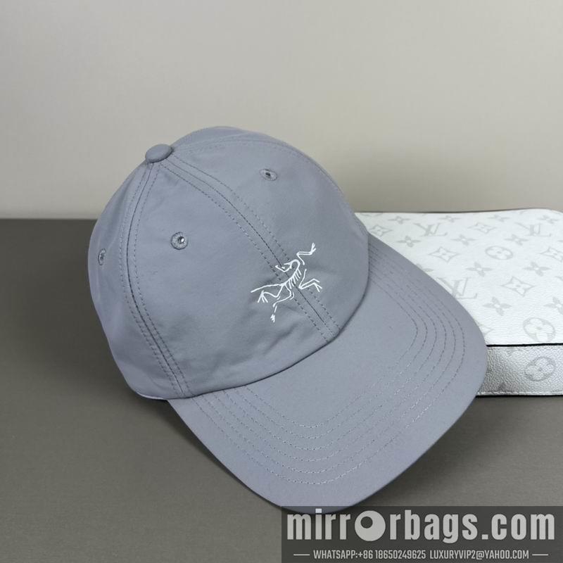 Arcteryx Hat dx20