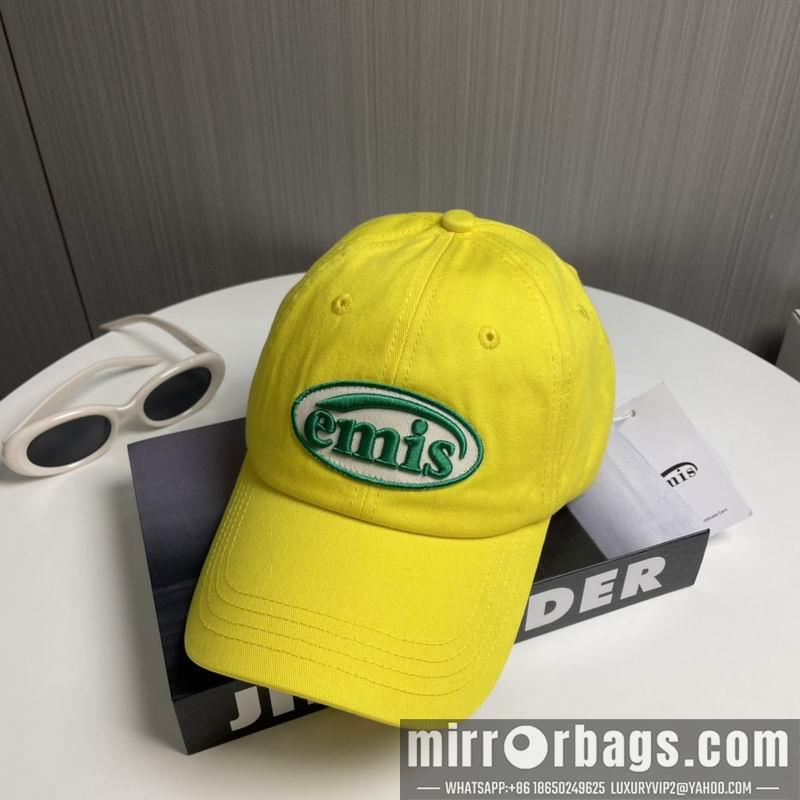 Emis Hat 121401
