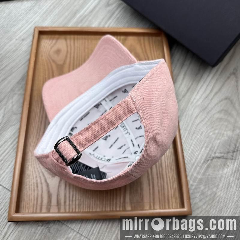 YSL Hat dx29