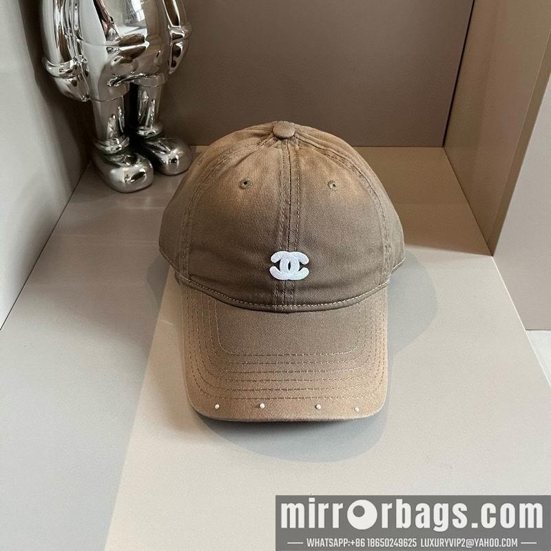 Chanel Hat dx38
