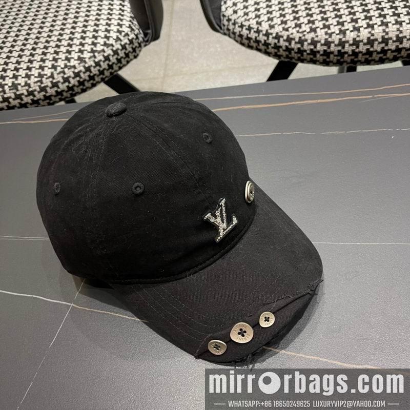 LV Hat 102802