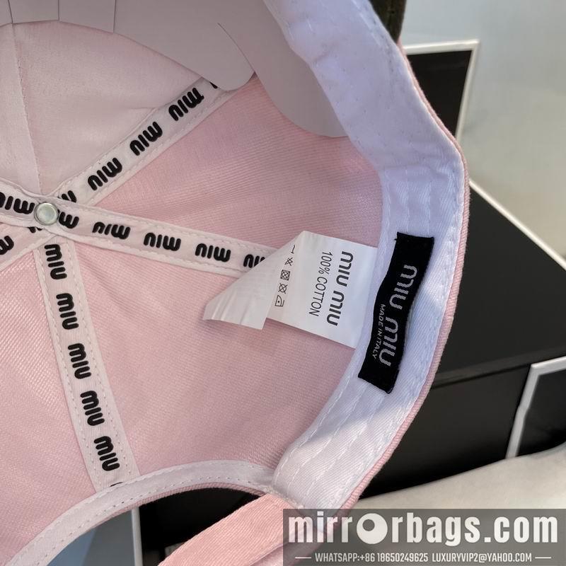 Miumiu Hat dx31