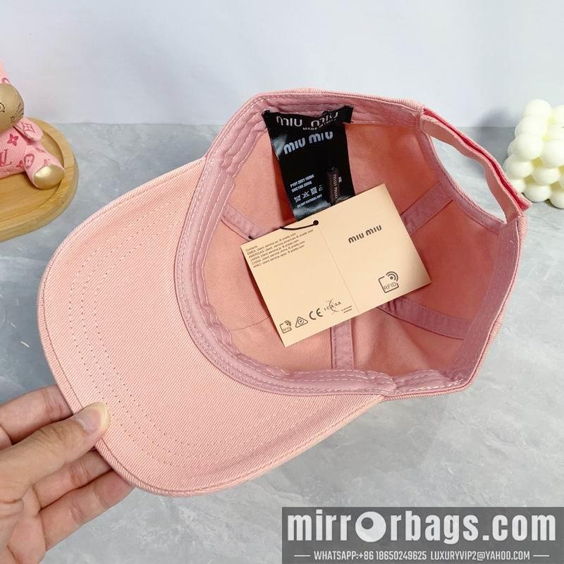 Miumiu Hat dx64