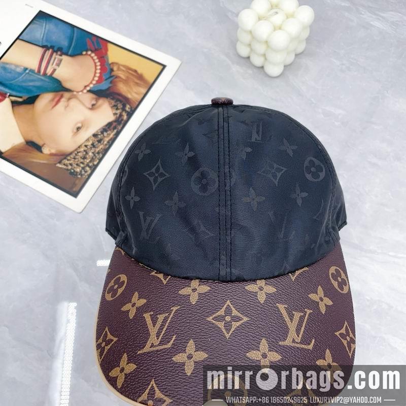 LV Hat dx118