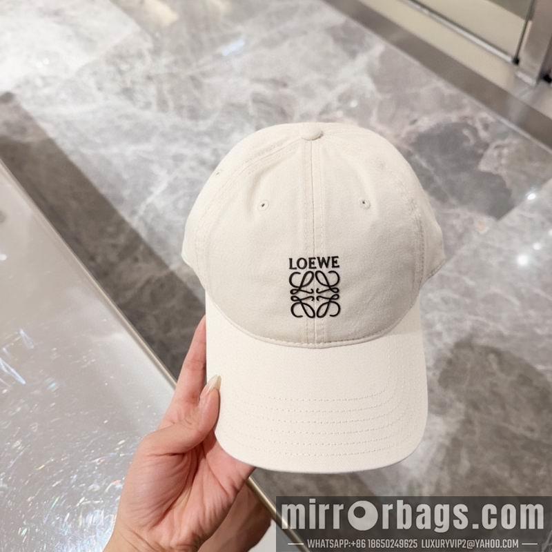 Loewe Hat dx56