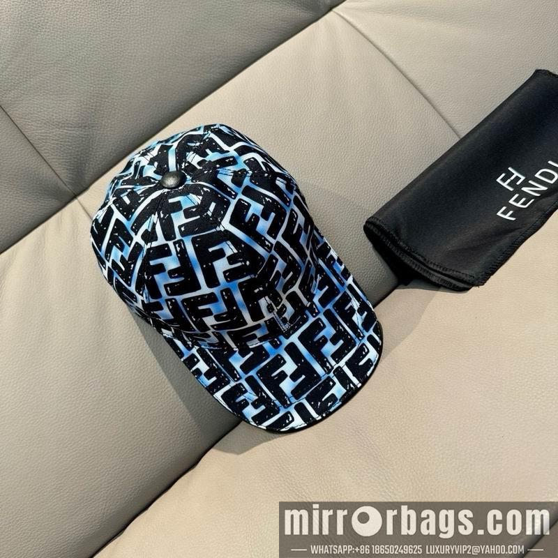 Fendi Hat dx83