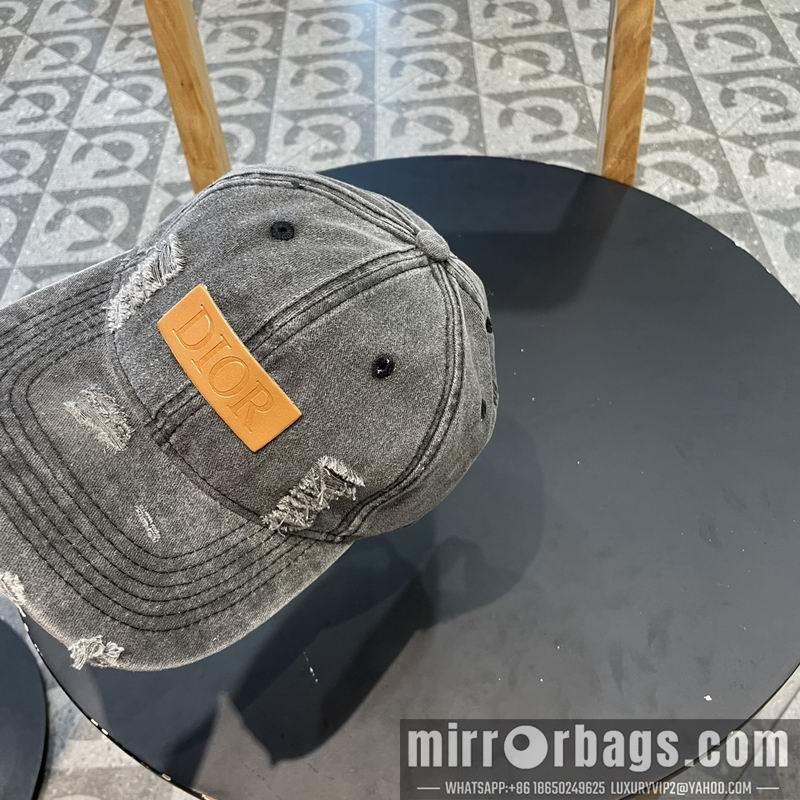 Dior Hat 050707
