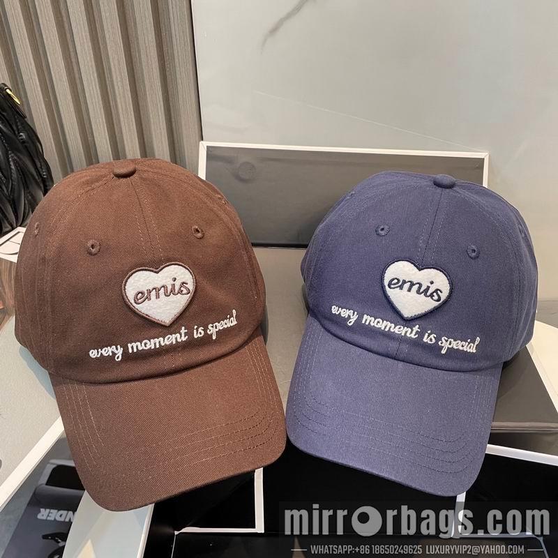 Emis Hat dx09
