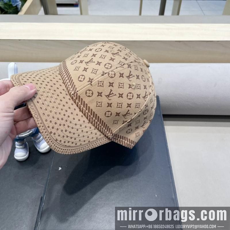 LV Hat 010403