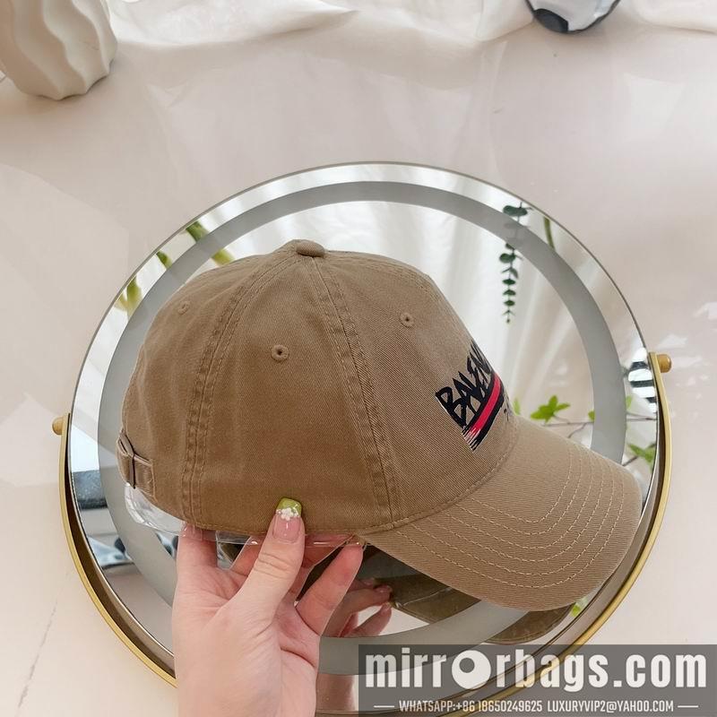Balenciaga Hat dx27
