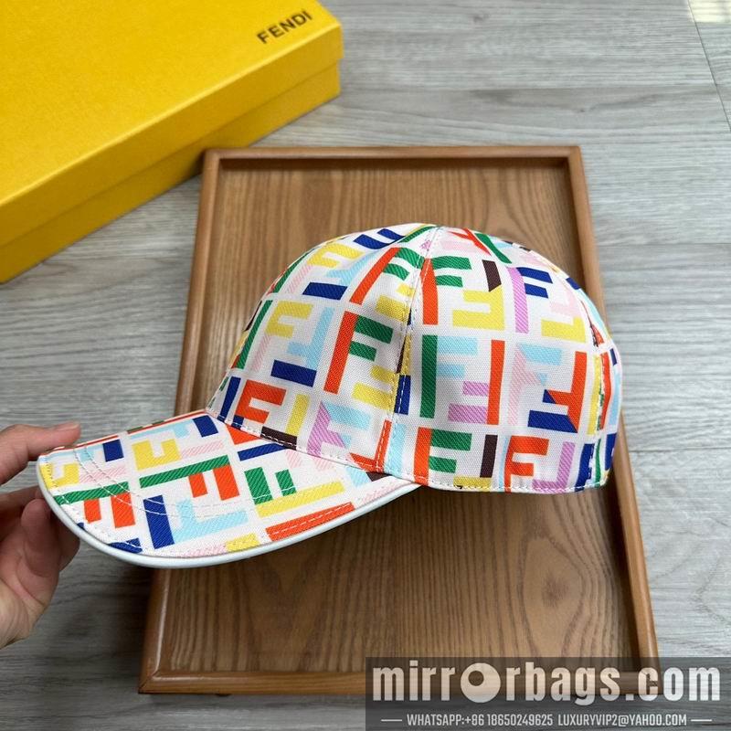 Fendi Hat dx104
