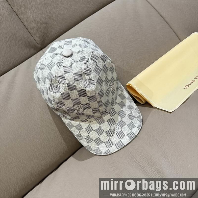 LV Hat 091403