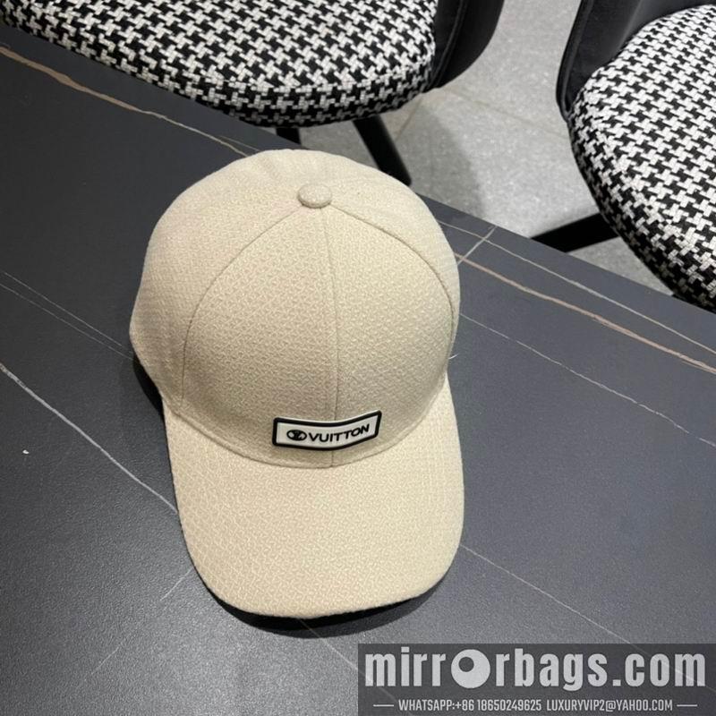 LV Hat 010701