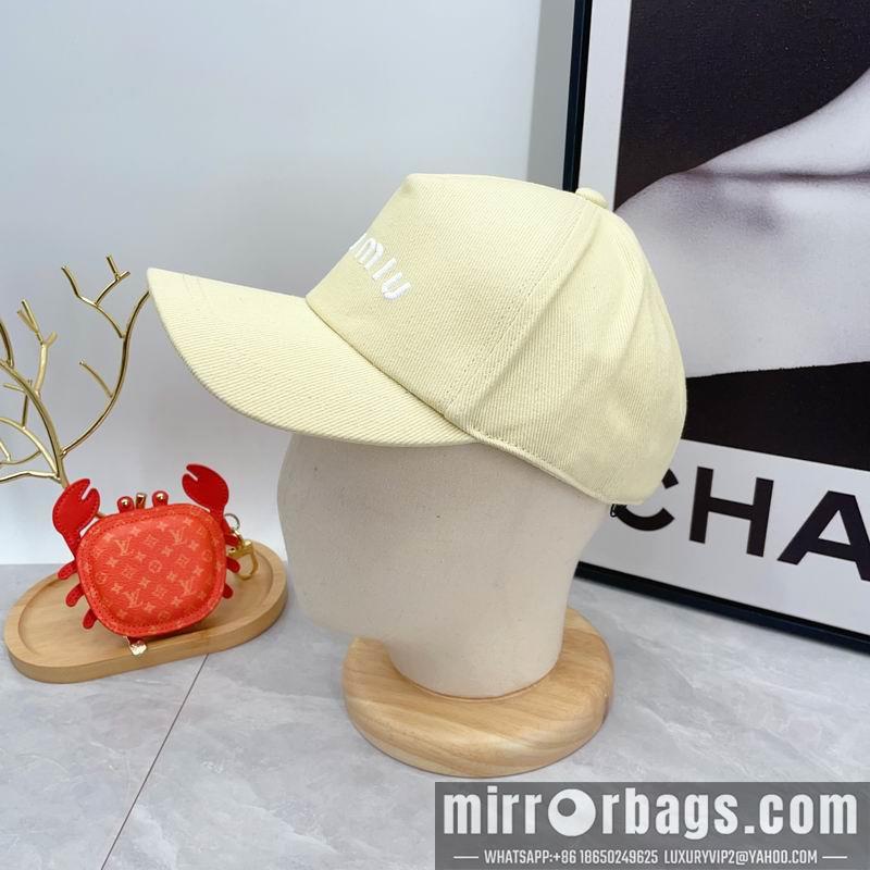 Miumiu Hat dx03