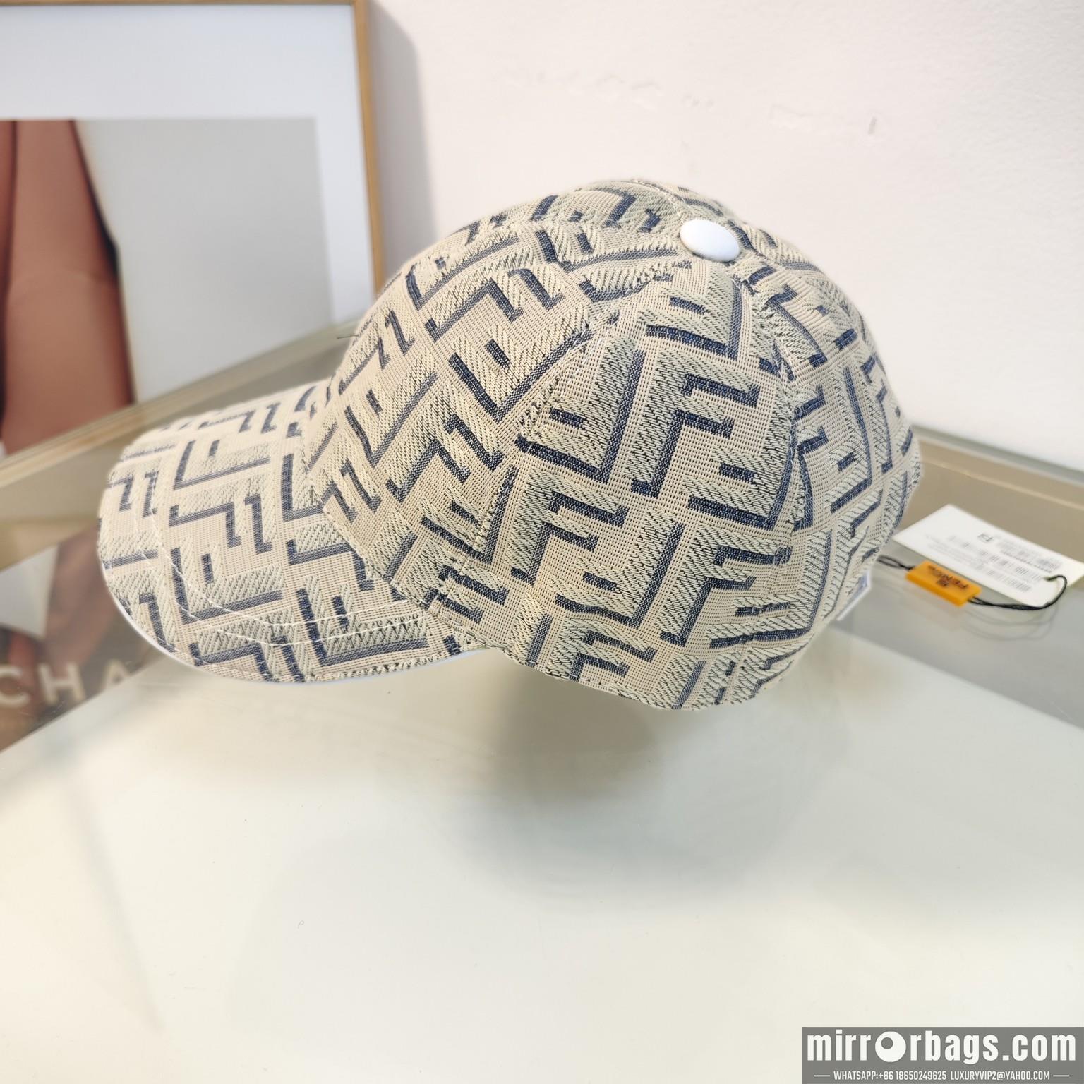 Fendi Hat dx86