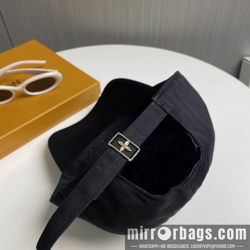 LV Hat dx159