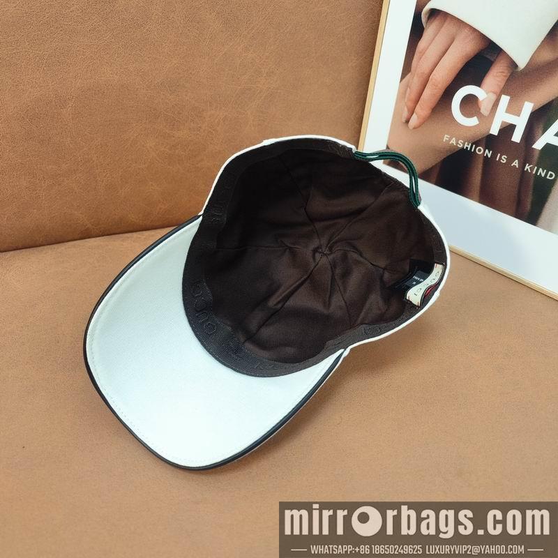 Gucci Hat dx13