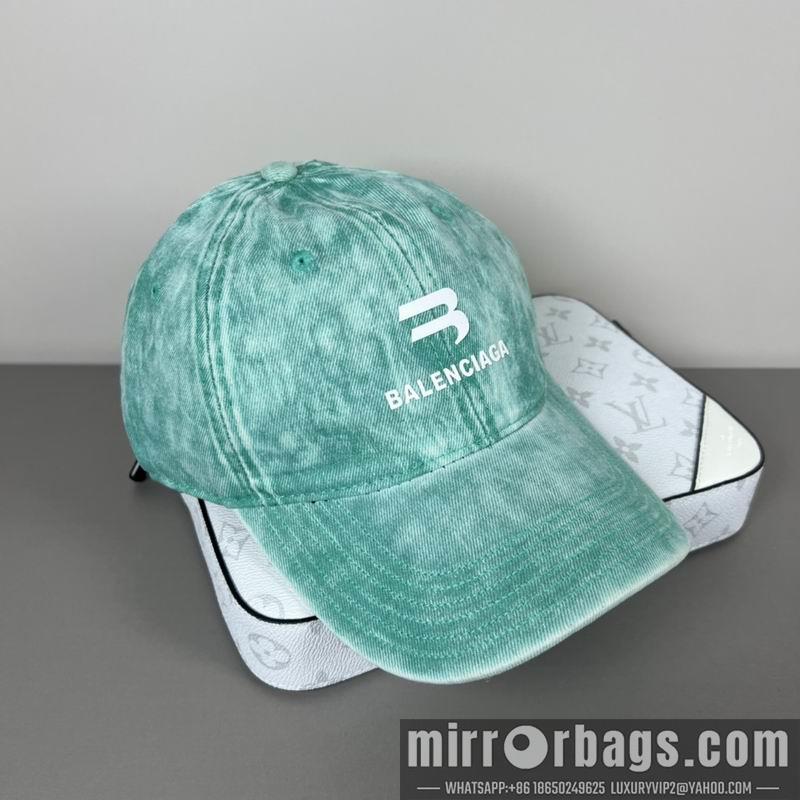 Balenciaga Hat dx29