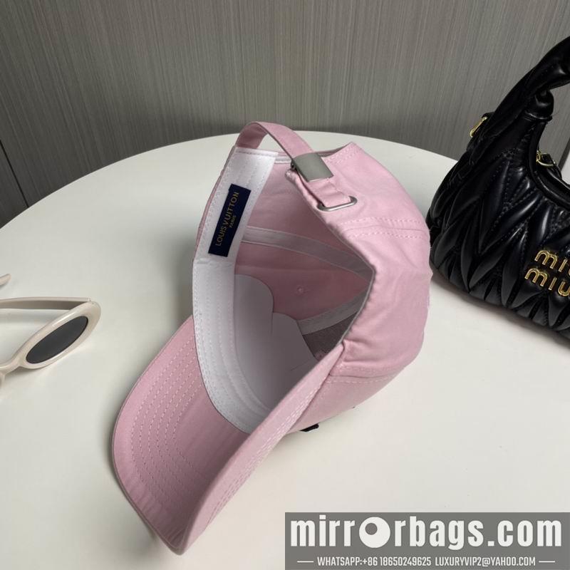 LV Hat 121402