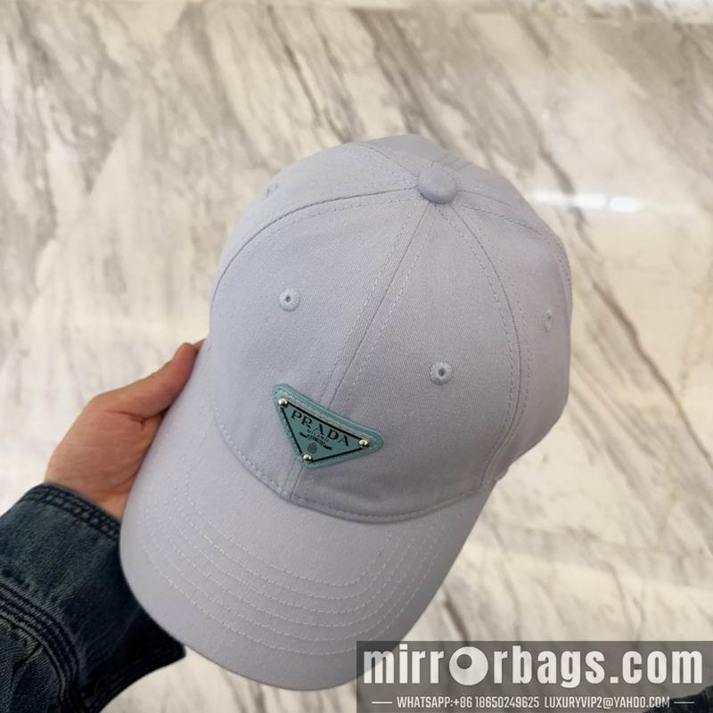 Prada Hat dx18