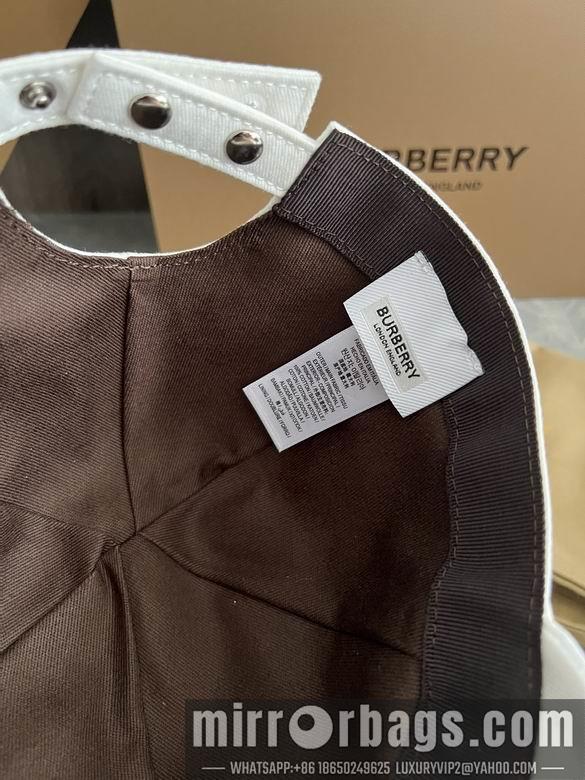 Burberry Hat dxn04