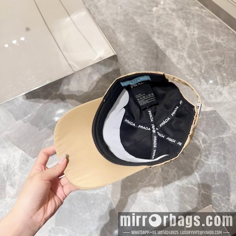 Prada Hat dx39