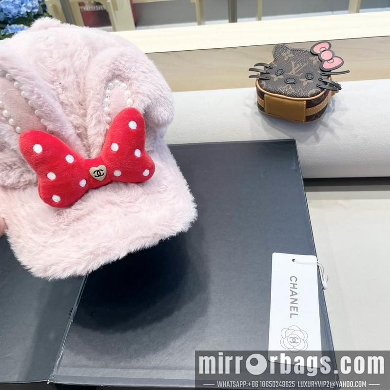 Chanel Hat 090605