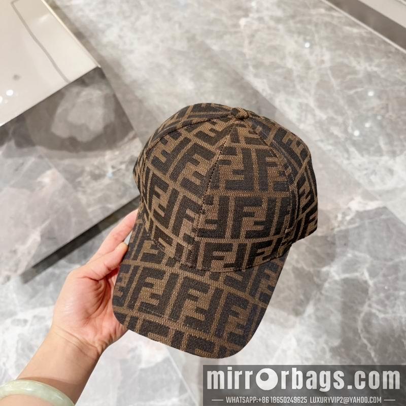 Fendi Hat dx28