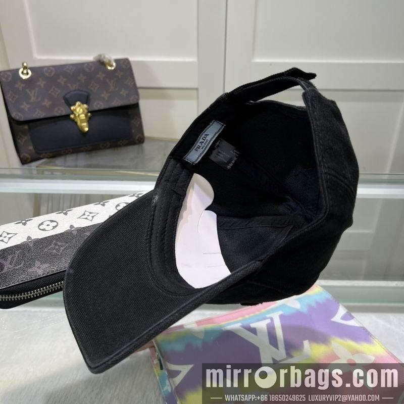 Prada Hat dx66