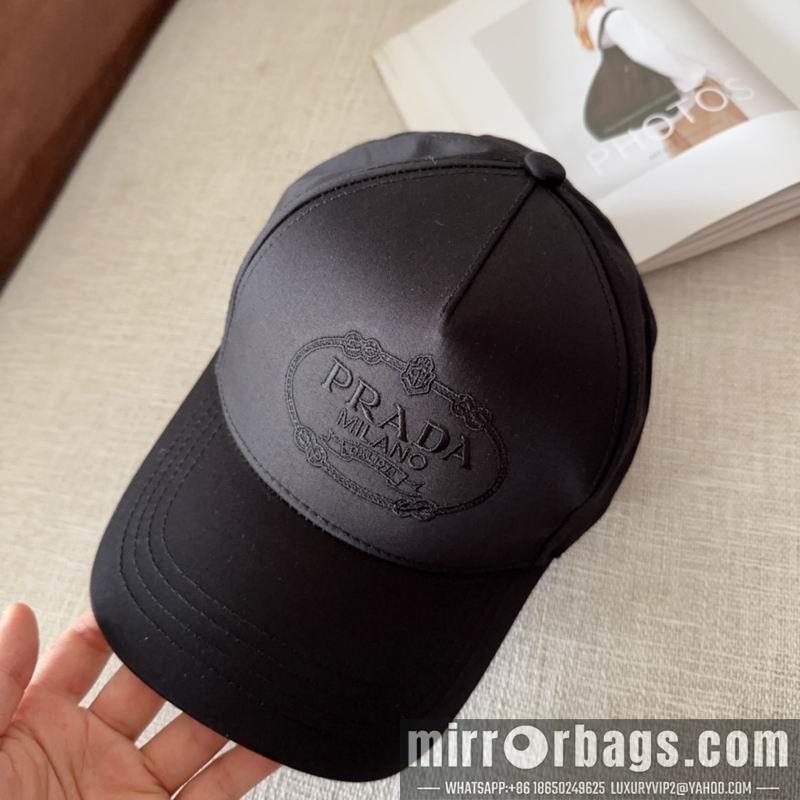 Prada Hat dx15