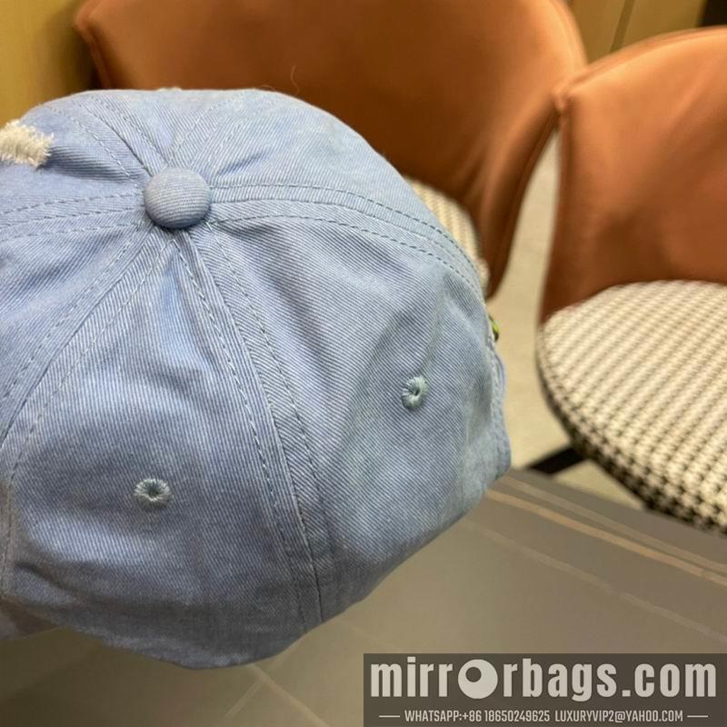 Prada Hat 021001