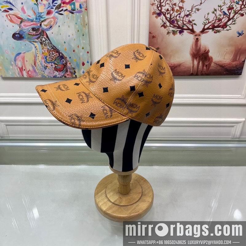 MCM Hat 02