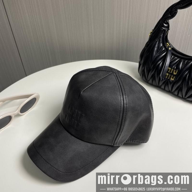 Miumiu Hat dx74