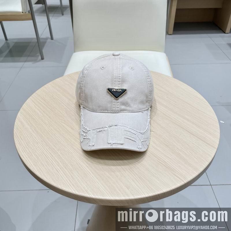 Prada Hat 021002