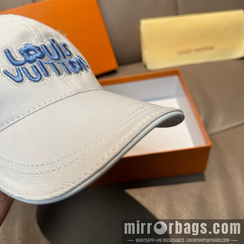 LV Hat dx167