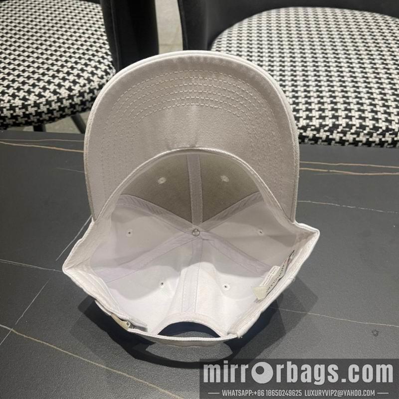 Moncler Hat 041401