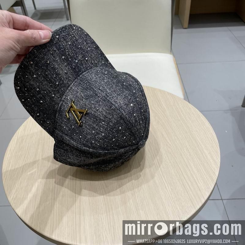 LV Hat 030756