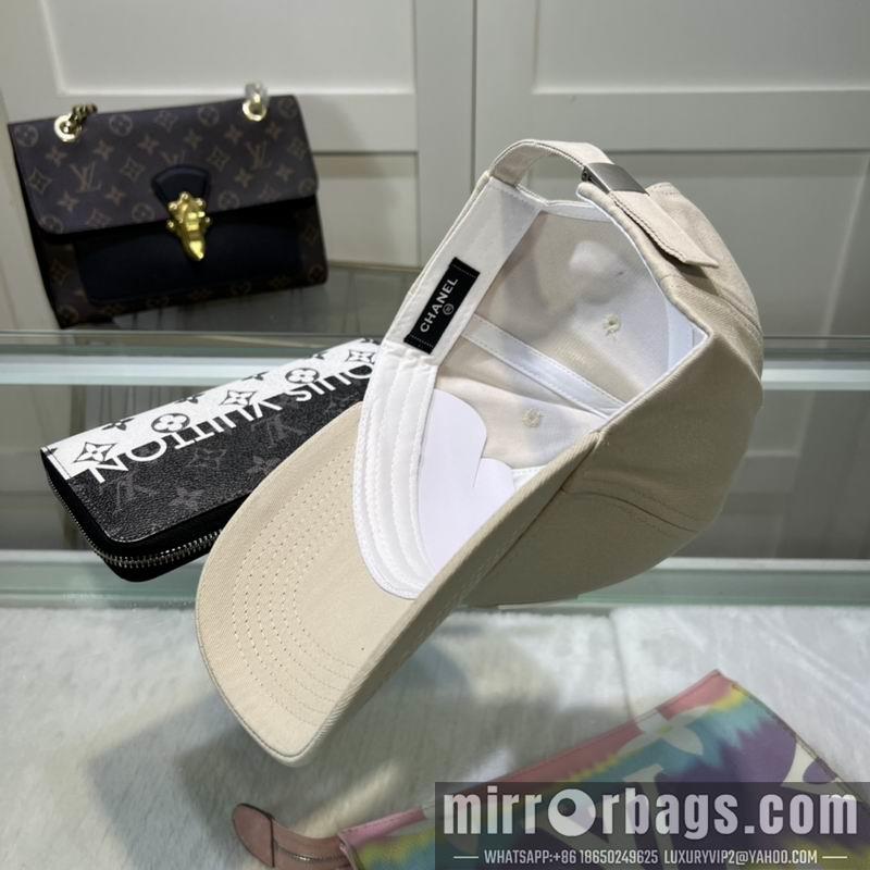 Chanel Hat dx09