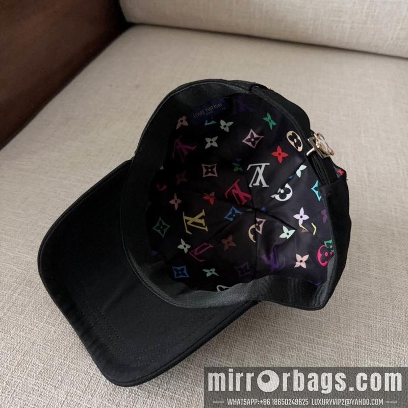 LV Hat dx29