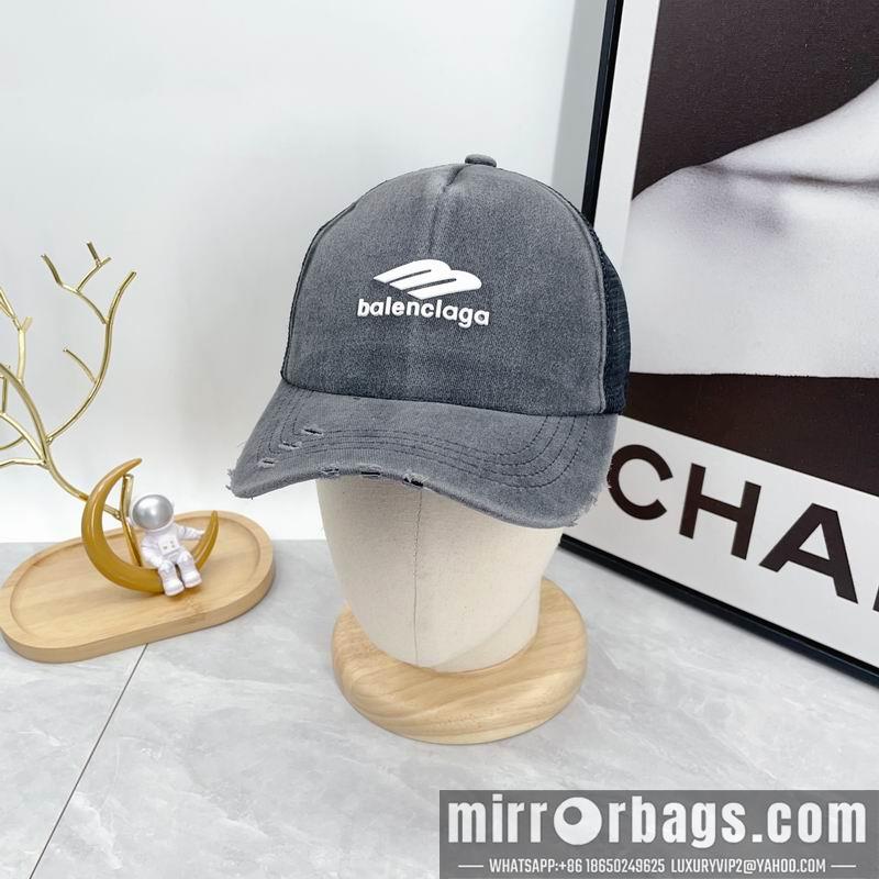 Balenciaga Hat dx53