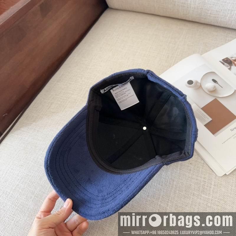 Acne Hat dx12