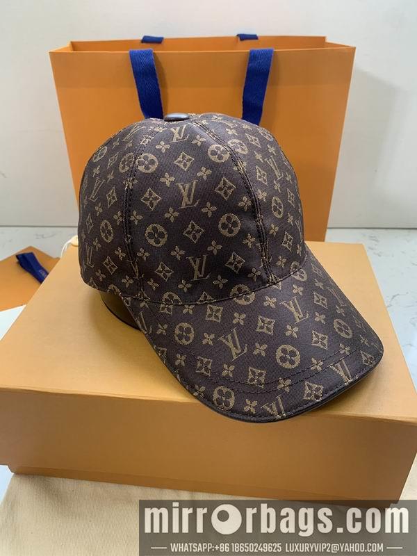 LV Hat dx43