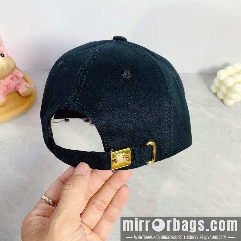 Burberry Hat dx19