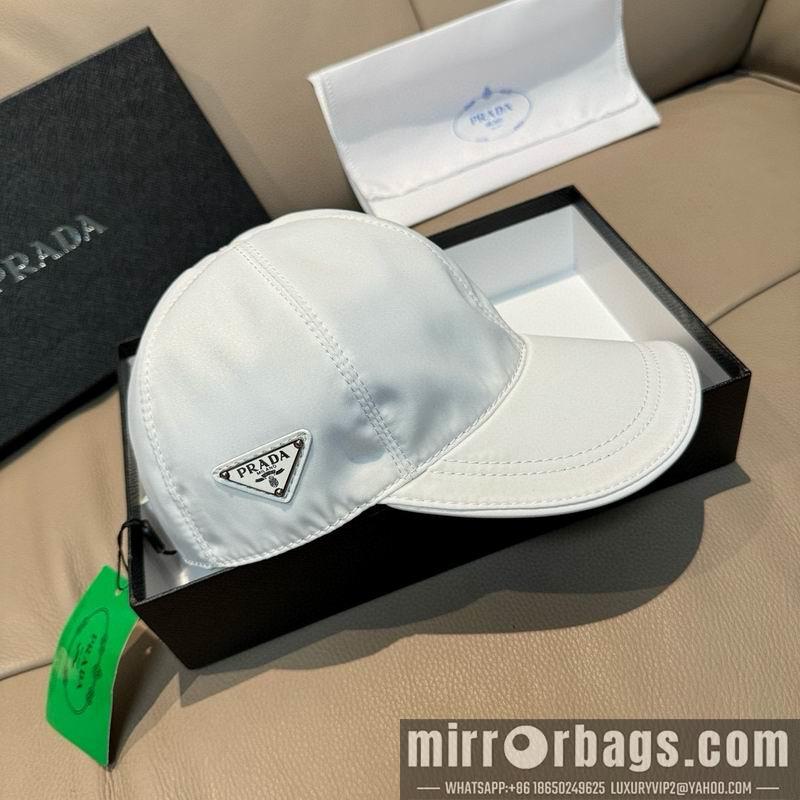 Prada Hat dx64