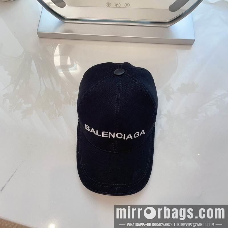 Balenciaga Hat dx61