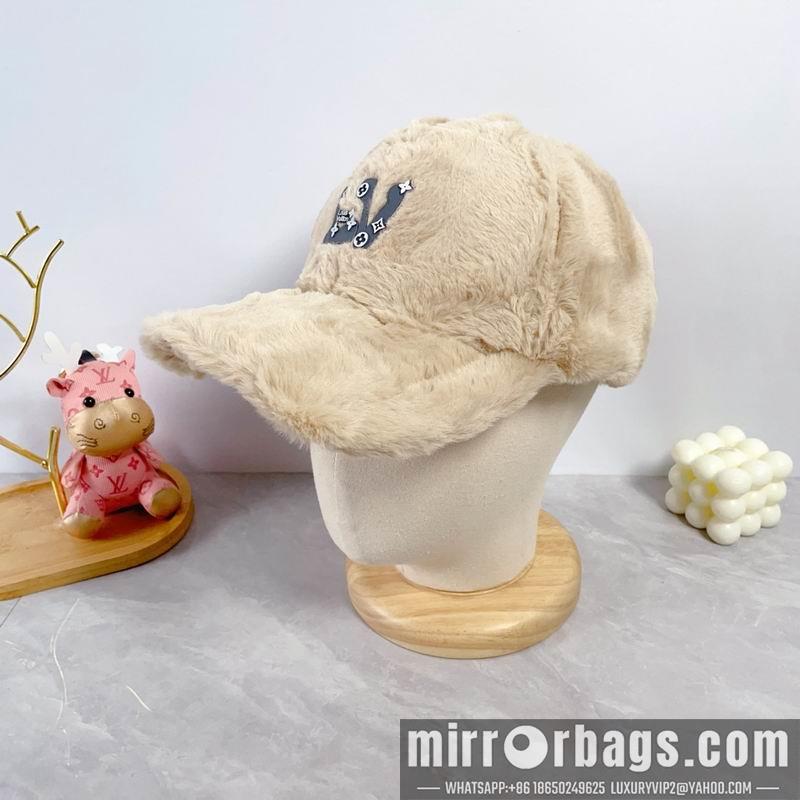 LV Hat dx100