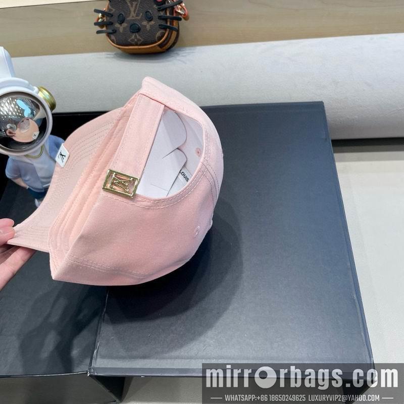 LV Hat 041411