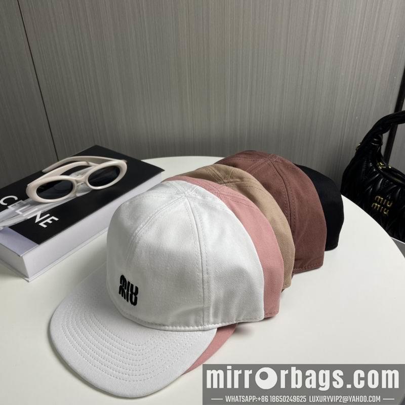 Miumiu Hat dx65