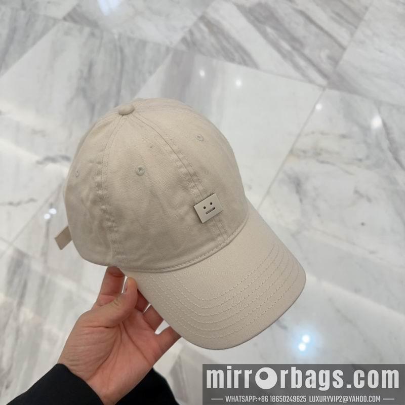 Acne Hat dx20